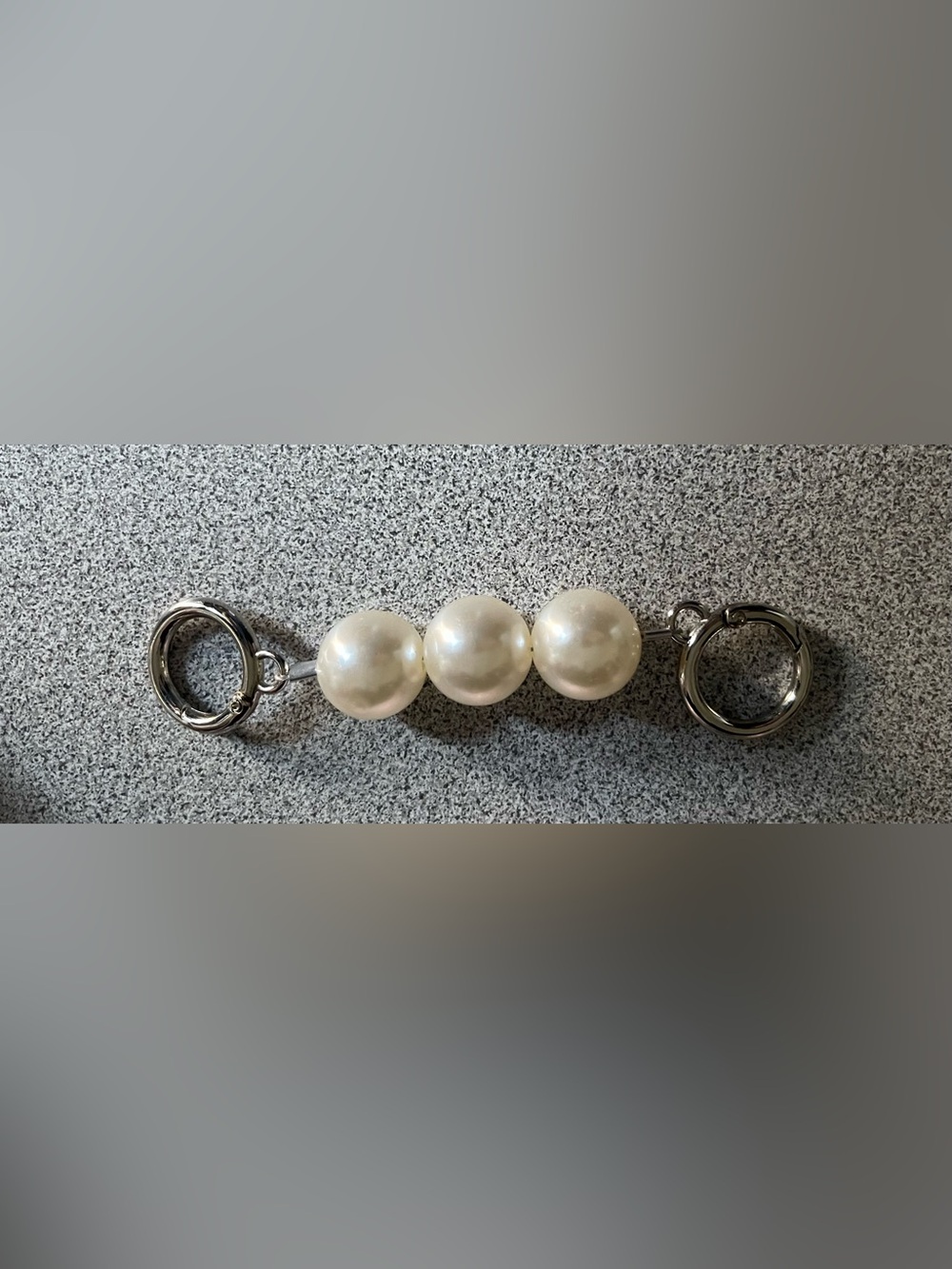 Artificial pearl handbag strap extender